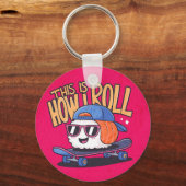 おもしろいかわいいズスケートボード上の寿司 キーホルダー (裏面)