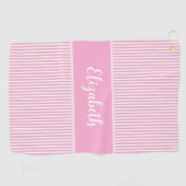 おもしろいかわいいピンク名門私立校風ののストライプ名前をカスタムするレディース ゴルフタオル (横)