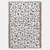 おもしろいかわいい犬が骨と手の跡を継ぐ スローブランケット (正面縦)