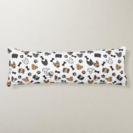 おもしろいかわいい犬が骨と手の跡を継ぐ ボディピロー