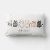 おもしろいかわいい猫熱狂するの女性の名前 ランバークッション (正面)