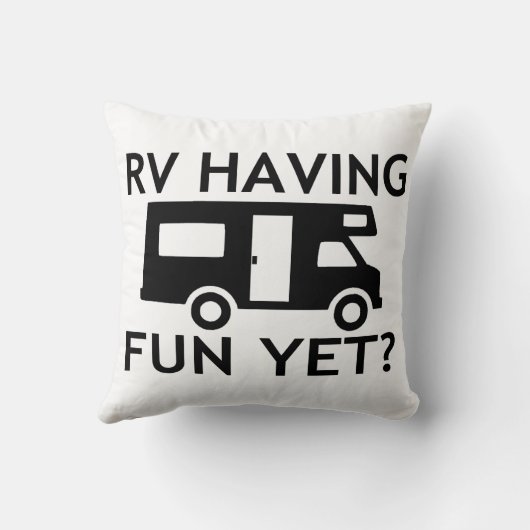 おもしろいけれどもおもしろいな言葉遊びを持っているRV クッション (裏面)