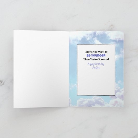 おもしろいことわざオス漫画ユーモアのある誕生日 カード (内部)