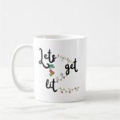 おもしろいことわざ「Let's Get Lit」付きクリスマスマグ コーヒーマグカップ (左)