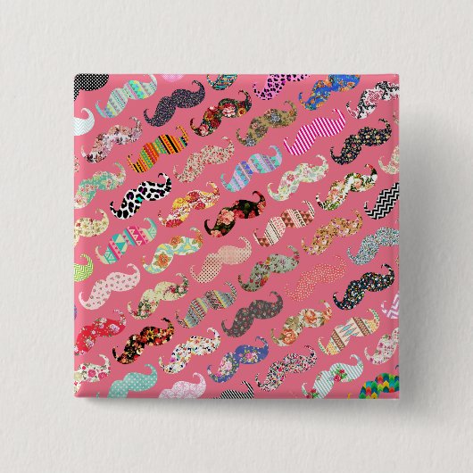 おもしろいでガーリーでカラフルなピンクのアズテック人は髭を模造します 缶バッジ (正面)