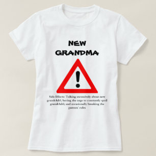 おもしろいで新しい祖母のワイシャツ Tシャツ