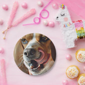 おもしろいで空腹なビーグル犬のハウンドドッグ ペーパープレート (パーティー)