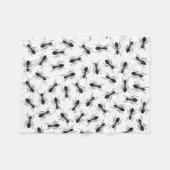 おもしろいで黒い蟻パターン フリースブランケット (正面(横))