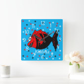 おもしろいで、かわいく黒くおよび赤いファンタジーの魚 スクエア壁時計 (ホーム)
