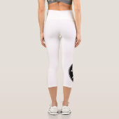 おもしろいとカジュアルカプリのズボン。 カプリレギンス (裏面)