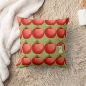 おもしろいと果実の赤リンゴ クッション (ブランケット)