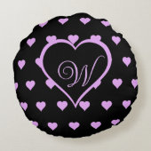 おもしろいと気のあるそぶりをしたピンクハートパーソナライズされた ラウンドクッション (裏面)
