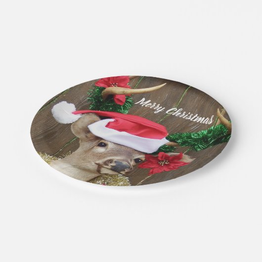 おもしろいなオジロ鹿の木びき台のシカのクリスマス ペーパープレート (アングル)
