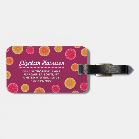 おもしろいなオンドリの鶏のカクテルの熱帯ビーチの海 ラゲッジタグ (裏面横)