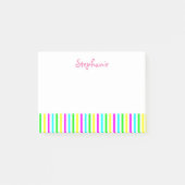 おもしろいなカラフルのストライプのパーソナライズな子供の名前 ポストイット (正面)