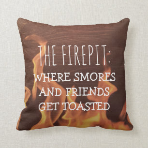 おもしろいなキャンプの発言 のキャンピングカーFirepit Smores クッション
