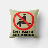 おもしろいなクッション、私のソファーは、ここに坐りません クッション (裏面)