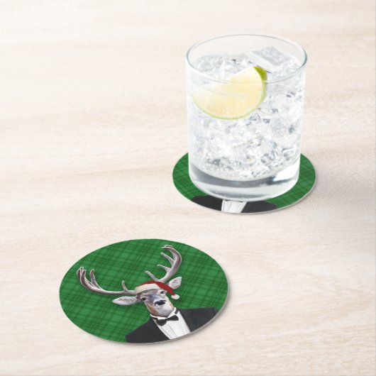 おもしろいなサンタの帽子のクリスマスのシカの緑の格子縞 ラウンドペーパーコースター (インサイチュ)