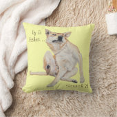 おもしろいなスローガンを用いる絵画を傷付けているitchy犬 クッション (ブランケット)