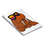 おもしろいなセイウチの身に着けているサングラス ノートブック (右側)