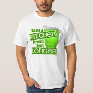 おもしろいなセントパトリックの日の緑ビール Tシャツ