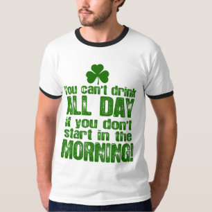 おもしろいなセントパトリックの日の飲むこと Tシャツ