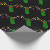 おもしろいなトナカイのピクルスのクリスマスの漫画 ラッピングペーパー (角)