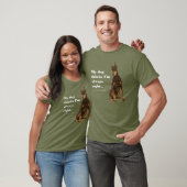 おもしろいなドーベルマン犬vの妻のTシャツ Tシャツ (ユニセックス)