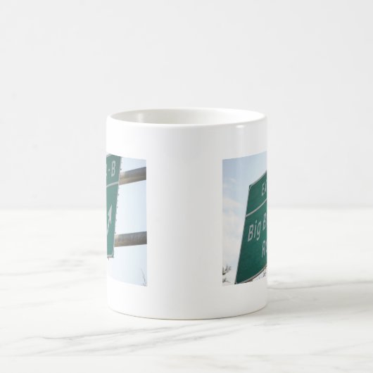 おもしろいなハイウェーの印の大きいビーバーの道の出口69 コーヒーマグカップ (中央)
