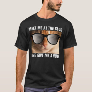 おもしろいなヒップホップ猫のTシャツ Tシャツ