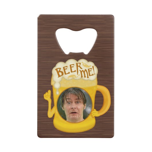おもしろいなビール私飲むユーモア|のパーソナライズな写真 クレジットカード栓抜き (正面)