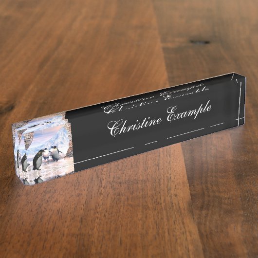 おもしろいなペンギンは氷が付いている海で行きます デスクネームプレート (側面)