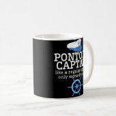おもしろいなポンツーンの大尉コーヒー・マグの航行ボートのギフト コーヒーマグカップ (正面右)