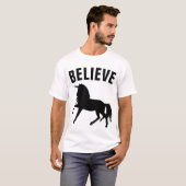 おもしろいなユニコーンのTシャツは信じます Tシャツ (正面フル)