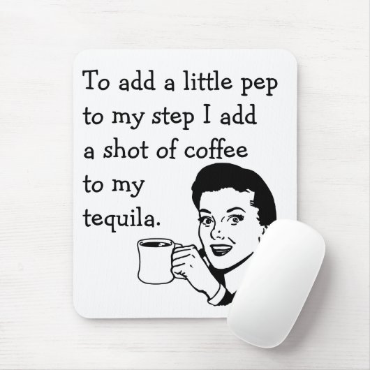 おもしろいなレトロの主婦の広告のテキーラのコーヒー気力 マウスパッド (マウス)