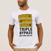おもしろいな三重のバイパス心臓手術の生存者 Tシャツ (正面)