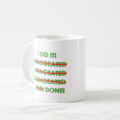 おもしろいな卒業のTシャツおよびギフト マグカップ (正面左)