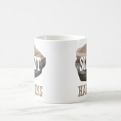 おもしろいな地質学のしゃれ-片岩は起こります コーヒーマグカップ (中央)