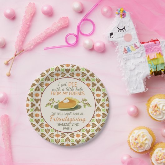 おもしろいな感謝祭のFriendsgivingのパーティーのパンプキンパイ ペーパープレート (パーティー)