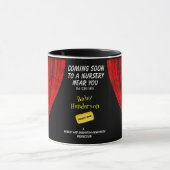 おもしろいな映画テーマのベビーの発表- マグカップ (中央)