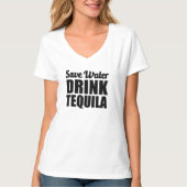 おもしろいな水飲み物のテキーラを救って下さい Tシャツ (正面)
