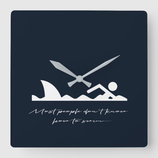 おもしろいな泳ぐ人の水泳の鮫の皮肉の恋人のギフト スクエア壁時計 (正面)