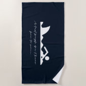 おもしろいな泳ぐ人の水泳の鮫の皮肉の恋人のギフト ビーチタオル (正面)