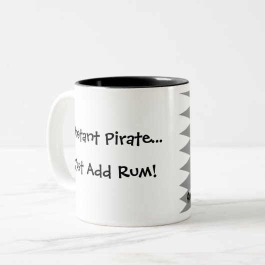 おもしろいな海賊発言を用いるどくろ印 ツートーンマグカップ (正面左)