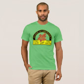 おもしろいな滞在の平静はベーコンのワイシャツを食べます Tシャツ (正面フル)