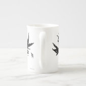 おもしろいな漫画の黒のカラス ボーンチャイナマグカップ (裏面)