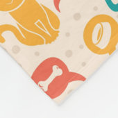 おもしろいな猫および犬が付いているパターン フリースブランケット (角)