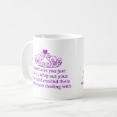 おもしろいな王冠を取扱っているそれらに思い出させて下さい コーヒーマグカップ (正面左)