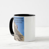 おもしろいな石の登山 マグカップ (正面左)