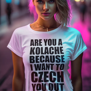 おもしろいな積み込みライン: Kolacheチェコ Tシャツ